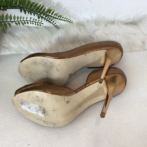 BCBGMAXAZRIA LEATHER BRONZE TWIST KNOT PEEP TOE STILETTO PUMPS SZ 7.5 - Picture 9 of 9